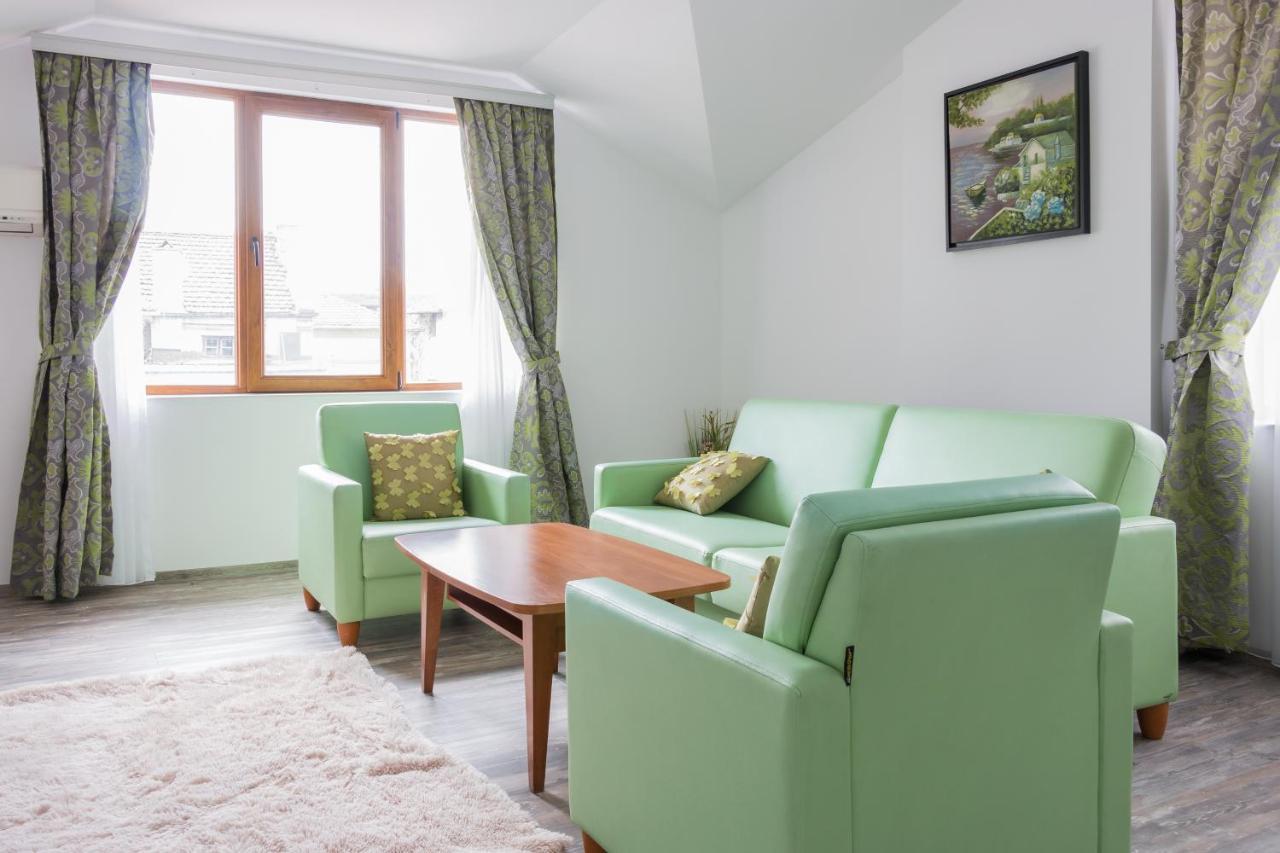 Apartments Nasini By Flat Mаnager Plovdiv Bagian luar foto