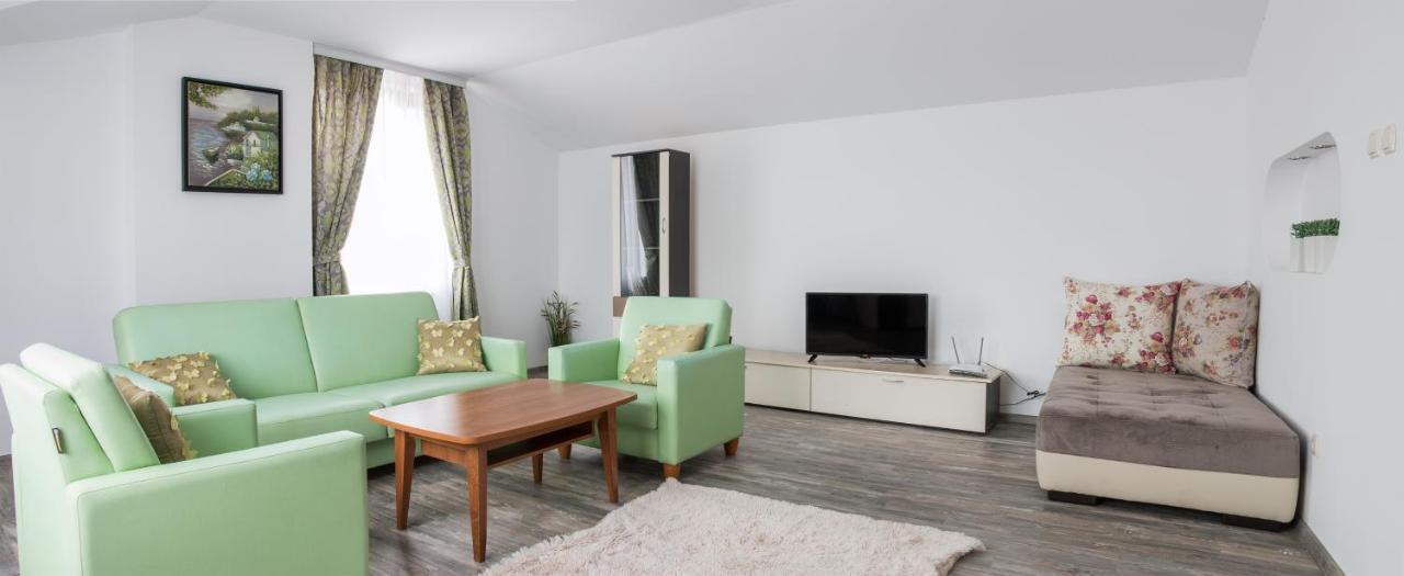 Apartments Nasini By Flat Mаnager Plovdiv Bagian luar foto