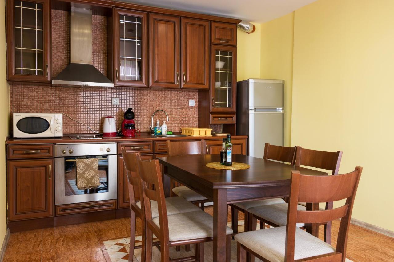 Apartments Nasini By Flat Mаnager Plovdiv Bagian luar foto